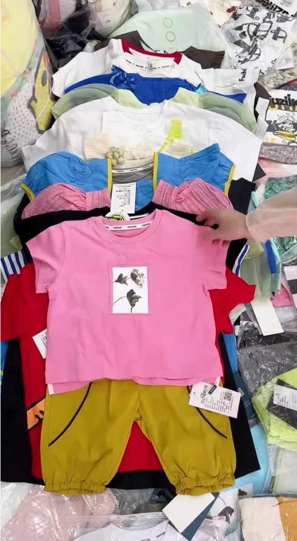 夏装,品牌童装,连衣裙、T恤、裤子,中童410岁(尺寸100160)潮牌童装